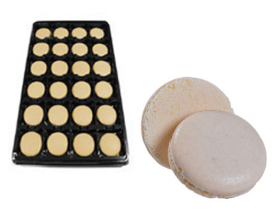 مكرون ابيض طبق 24 حبة.White Macarons Tray of 24