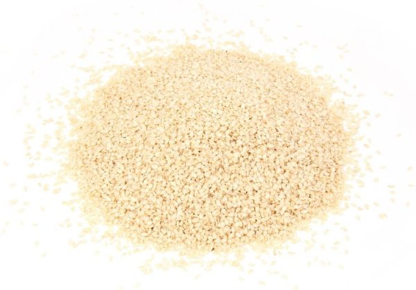 سمسم مكلفن شوال 25 كيلو.Toasted Sesame Seeds 25 KG Bag